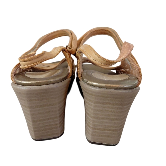 NAOT  Nude Leather Cutout Platform Sandals Women's Size 9 - Picture 7 of 10